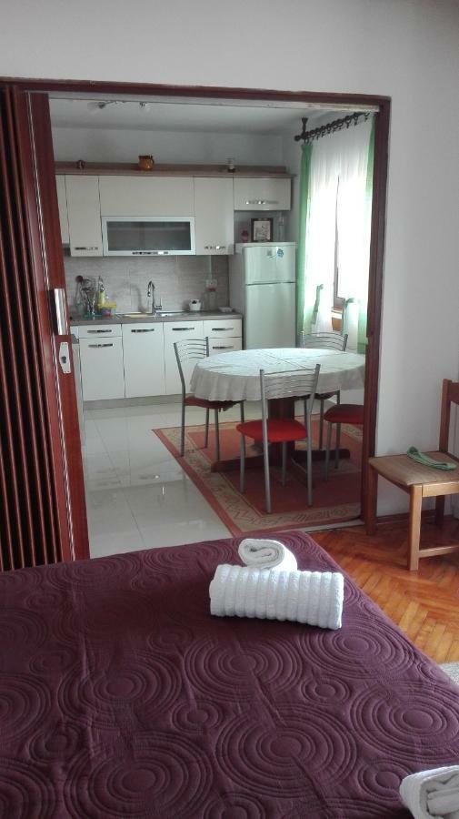 Apartments Branko Veli Rat Exterior foto